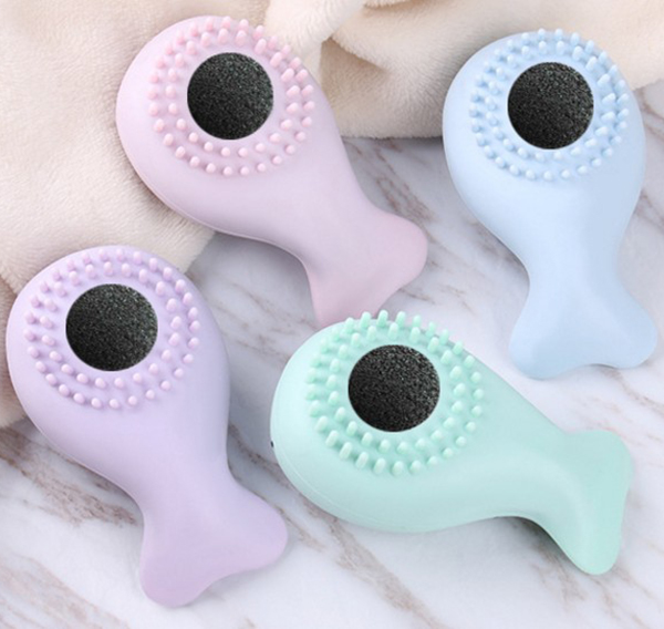 Silicone care products, liquid containers